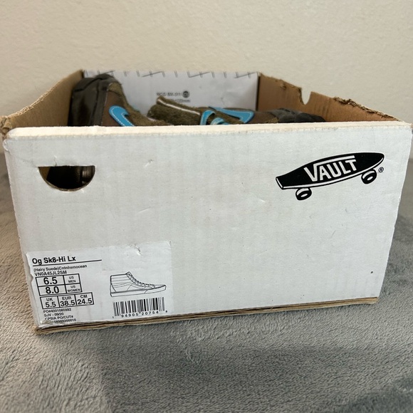 RARE Vans Vault OG Sk8-Hi Lx Hairy Suede Women Size 8 , Men Size 6.5 - Picture 10 of 11